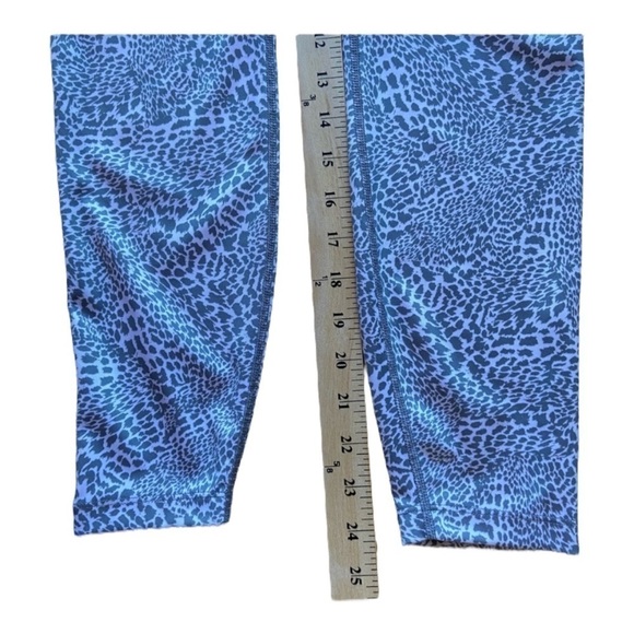 Nike Dri-Fit animal print leggings - Picture 5 of 10